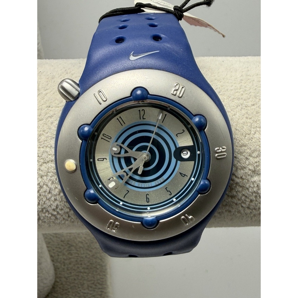 Nike NWT Cayman Super Sport Mens Watch 42mm 8.5" WW9002 NO Box